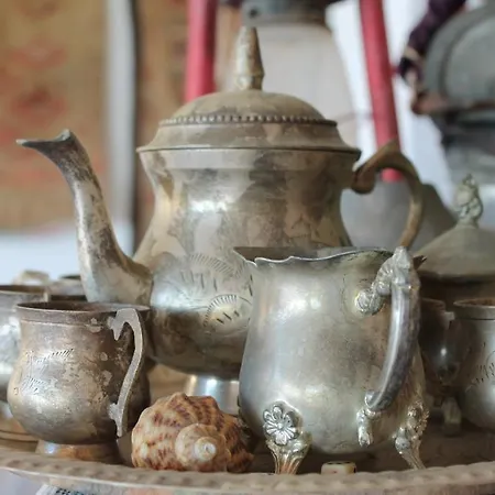 Gul אכסניה פאראליה