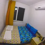 Gul بيت خشبي