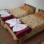 Gul فاراليا